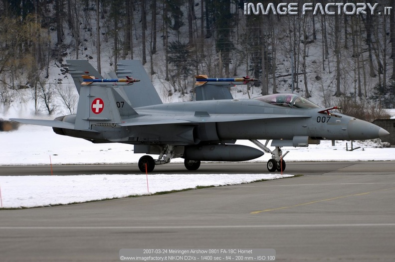 2007-03-24 Meiringen Airshow 0801 FA-18C Hornet.jpg